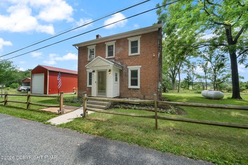 2229 Smith Rd, Stroudsburg, PA, 18360-6938 | Card Image