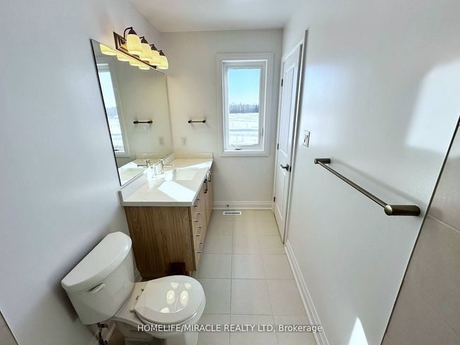 25 Gateway Dr, House other with 6 bedrooms, 4 bathrooms and 2 parking in Barrie ON | Image 30