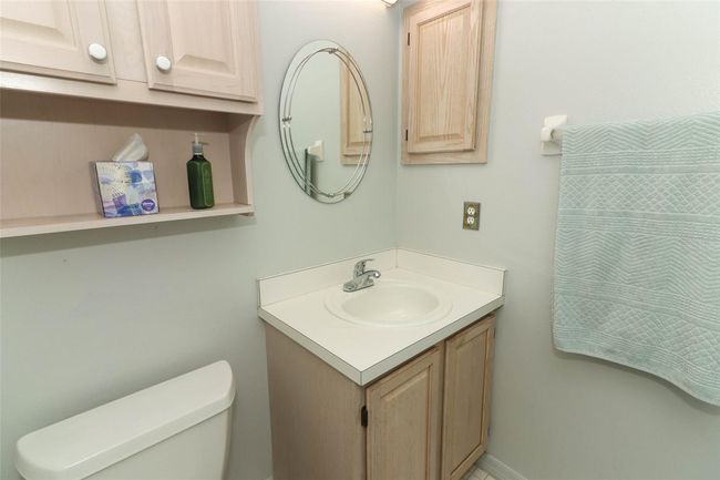 Bathroom | Image 22