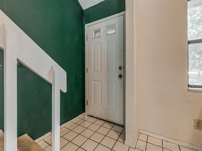 912 Summit Ridge Ct, House other with 2 bedrooms, 2 bathrooms and null parking in Tahlequah OK | Image 8