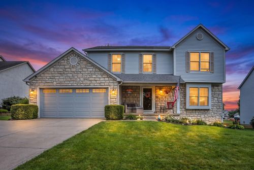 1566 Autumn Dr, Lancaster, OH, 43130-8102 | Card Image
