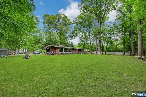 2009 Glen Avenue, Twp of Washington, NJ, 07676 | Card Image