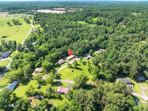 53 Elm St, Decaturville, TN, 38329-4005 | Card Image