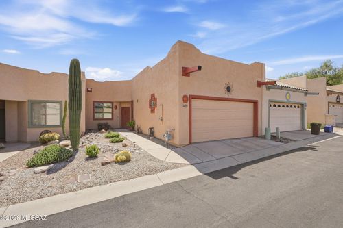 489 W Windham Boulevard, Green Valley, AZ, 85614 | Card Image