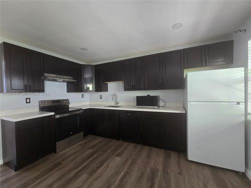 54-4095 N Andrews Ave, Fort Lauderdale, FL, 33309-5269 | Card Image