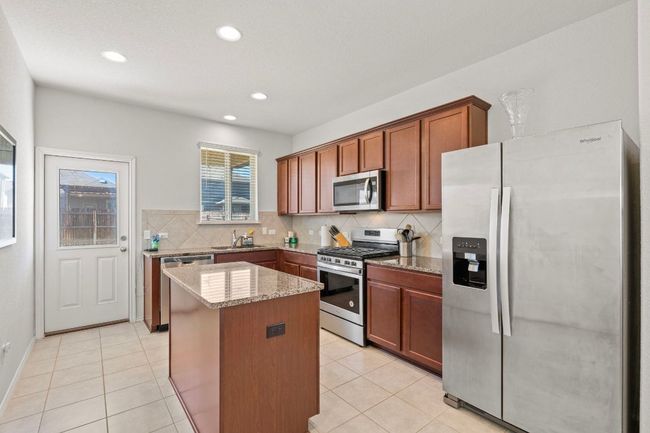 612 Reinhardt Blvd, House other with 3 bedrooms, 2 bathrooms and 2 parking in Georgetown TX | Image 8