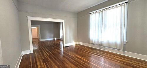 1047 Ridge Ave, Stone Mountain, GA, 30083-2913 | Card Image