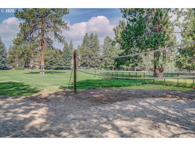 18575 Sw Century Dr, Condo with 1 bedrooms, 1 bathrooms and null parking in Bend OR | Image 18