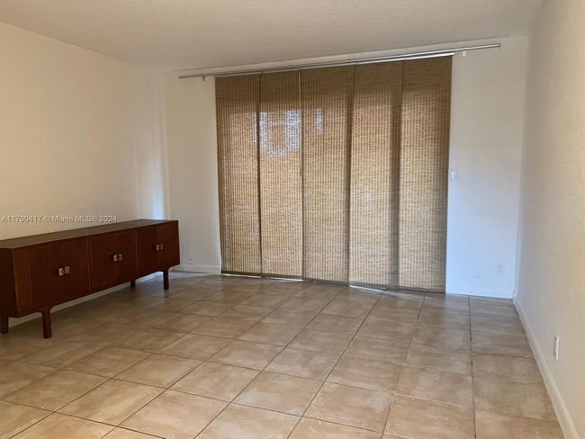 4123 - 4123 Ne 21 St Ter, Townhouse with 1 bedrooms, 2 bathrooms and null parking in Lighthouse Point FL | Image 4