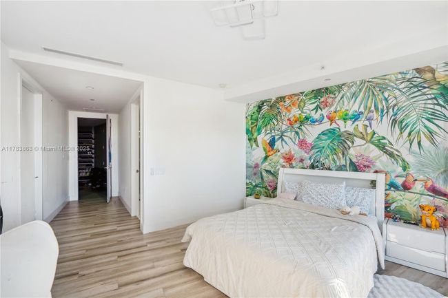 APT-5505 - 18555 Collins Ave, Condo with 3 bedrooms, 5 bathrooms and null parking in Sunny Isles Beach FL | Image 37