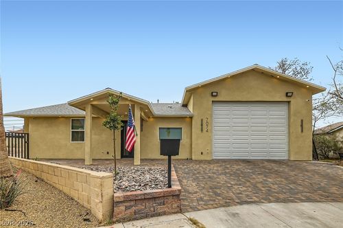 7074 Pinebrook Ct, Las Vegas, NV, 89147-4518 | Card Image