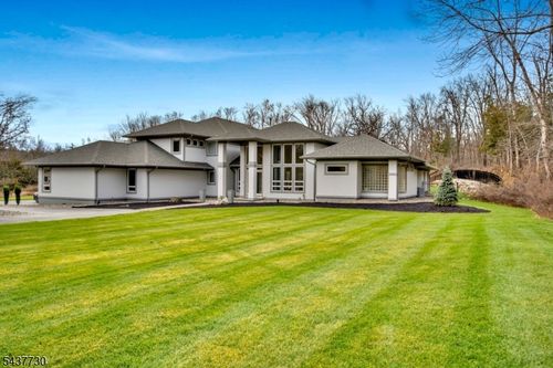 46 Benham Way, Sparta, NJ, 07871-1156 | Card Image