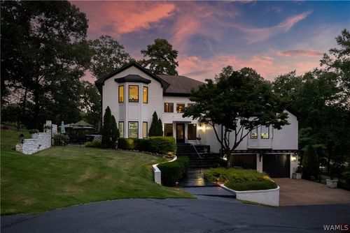 8731 Forrestal Dr, Tuscaloosa, AL, 35406-3404 | Card Image