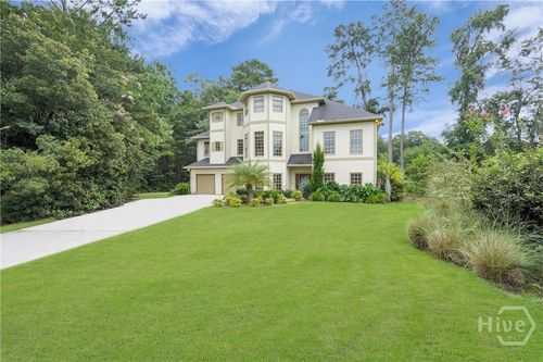 12 Amberwood Cir, Savannah, GA, 31405-1066 | Card Image