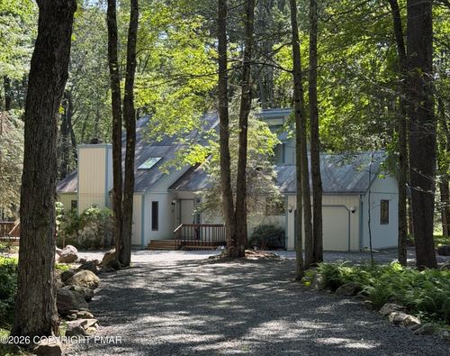 111 Outpost Way, Pocono Pines, PA, 18350 | Card Image