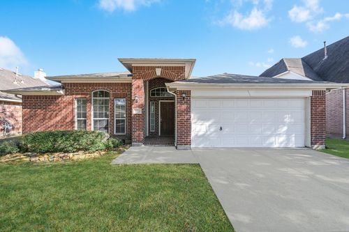 10002 Forest Spring Ln, Pearland, TX, 77584-3081 | Card Image