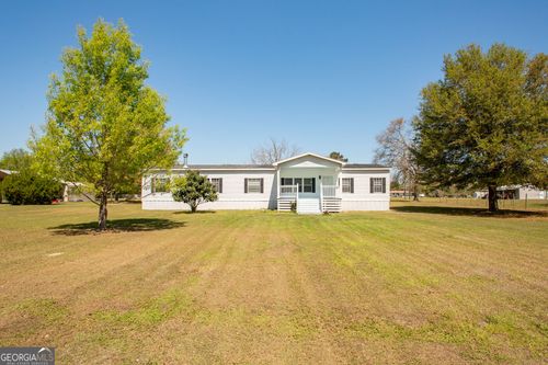 2734 Woodridge Rd, waycross, GA, 31503-8447 | Card Image