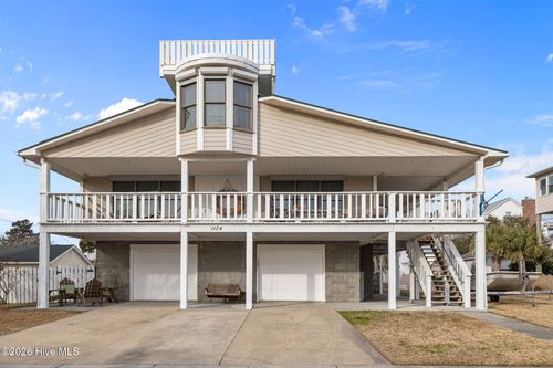 1104 Shepard St, Morehead City, NC, 28557-4155 | Card Image