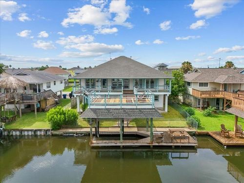 933 Bonita St, Hitchcock, TX, 77563-2707 | Card Image