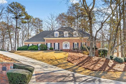 12145 Brookfield Club Dr, Roswell, GA, 30075-1262 | Card Image