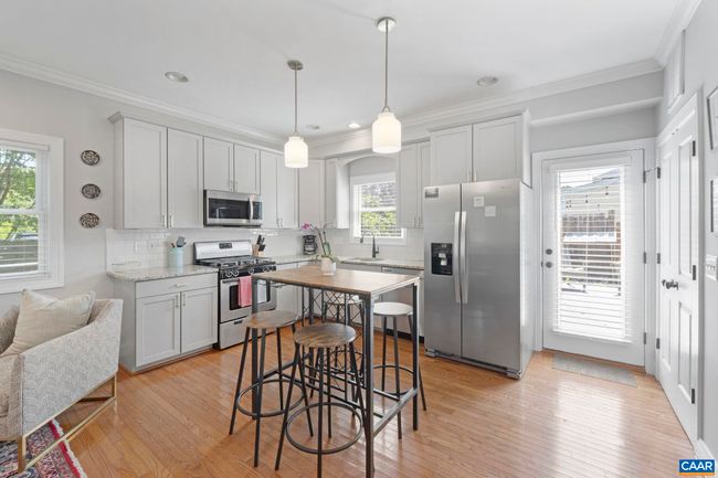 1012 Locust Ln, House other with 3 bedrooms, 3 bathrooms and null parking in CHARLOTTESVILLE VA | Image 14