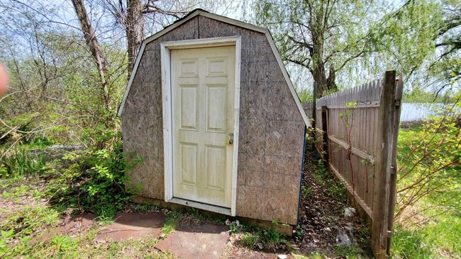 599 W Ruby Rd, House other with 2 bedrooms, 2 bathrooms and null parking in Sheridan MI | Image 13