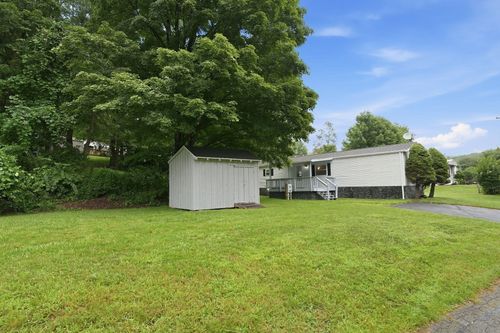59 Willow Ln, Wales, MA, 01081-9636 | Card Image