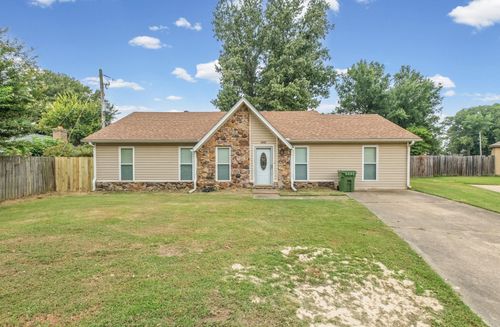 7869 Sweet Bark Rd, Millington, TN, 38053-2252 | Card Image