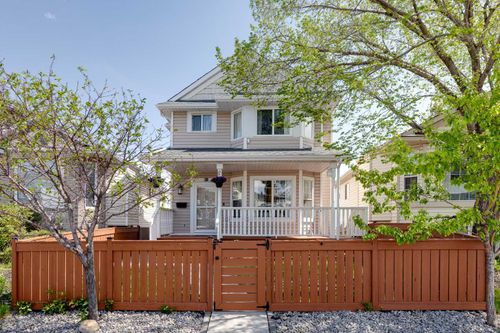 28 Hidden Point Nw, Calgary, AB, T3A5P5 | Card Image