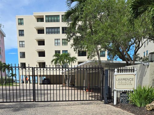 1-97 Sunset Dr, Sarasota, FL, 34236-5571 | Card Image