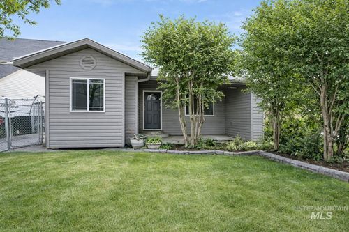 1309 Lauren Ln, Filer, ID, 83328-4900 | Card Image