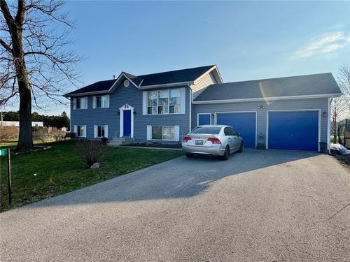 13 Hawtrey Rd, Delhi, ON, N4B2W5 | Card Image