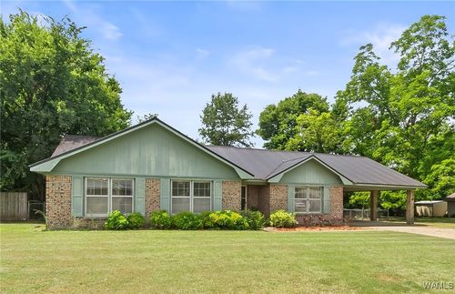 106 Park Mnr, Moundville, AL, 35474-4204 | Card Image