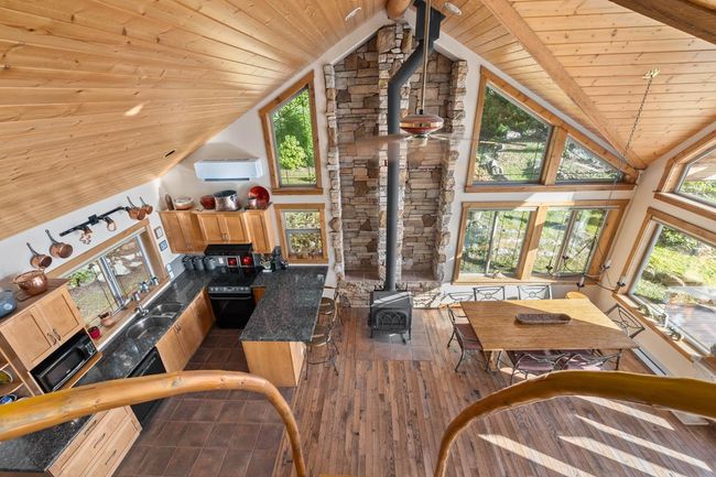 428 Bradbury Road, House other with 3 bedrooms, 1 bathrooms and 4 parking in Gambier Island BC | Image 16