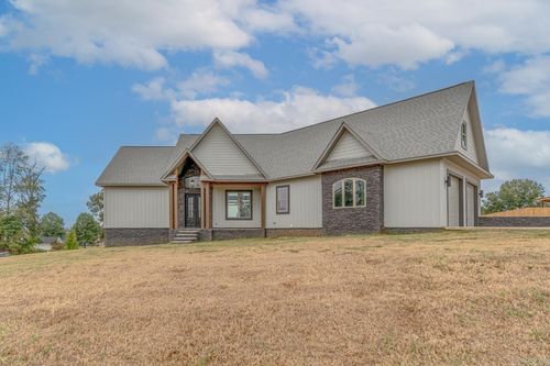 1310 Bridges Ave E, Wynne, AR, 72396-2424 | Card Image