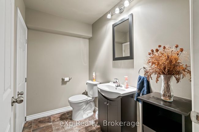 953 Greenock Brant Line, House other with 3 bedrooms, 3 bathrooms and 6 parking in Cargill ON | Image 32