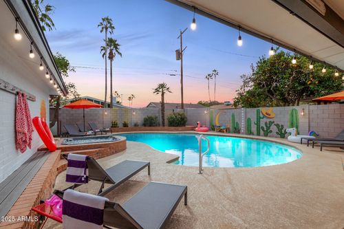6437 E Oak St, Scottsdale, AZ, 85257-1129 | Card Image