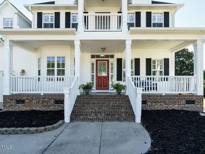 003-1280x960-front-porch | Image 3