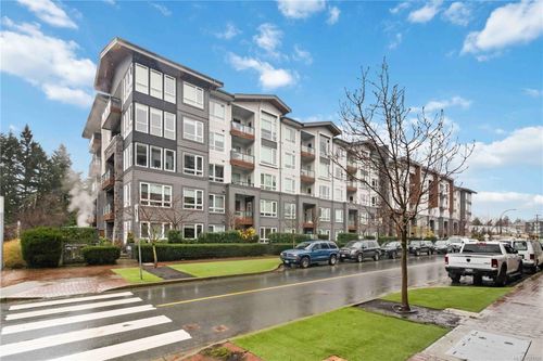 203-960 Reunion Ave, Victoria, BC, V9B0W5 | Card Image
