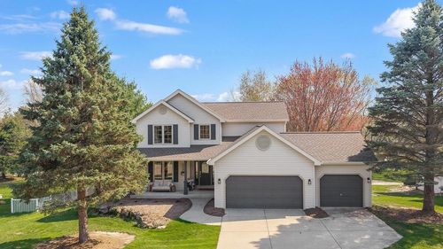 625 Bascom Hill Dr, BARABOO, WI, 53913-3206 | Card Image
