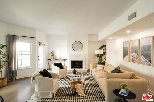 apt-2-2622 2nd St, Santa Monica, CA, 90405-4177 | Card Image