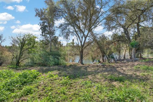 2508 Paradise Rd, Modesto, CA, 95358-2266 | Card Image