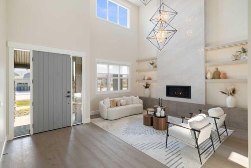 {{alt}} | Card Image