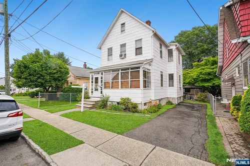 14 Fritz St, Bloomfield, NJ, 07003-4044 | Card Image