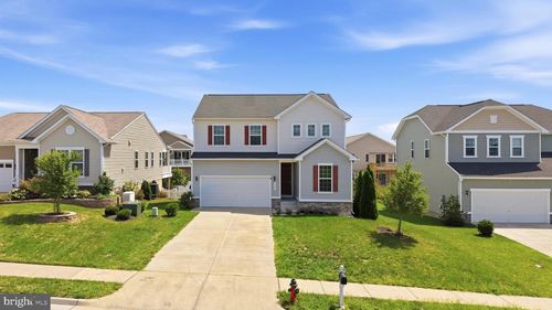 437 Town Run Ln, STEPHENS CITY, VA, 22655-5324 | Card Image