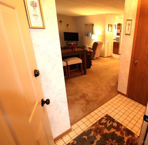 3963 School Section Rd, Cincinnati, OH, 45211-3363 | Card Image