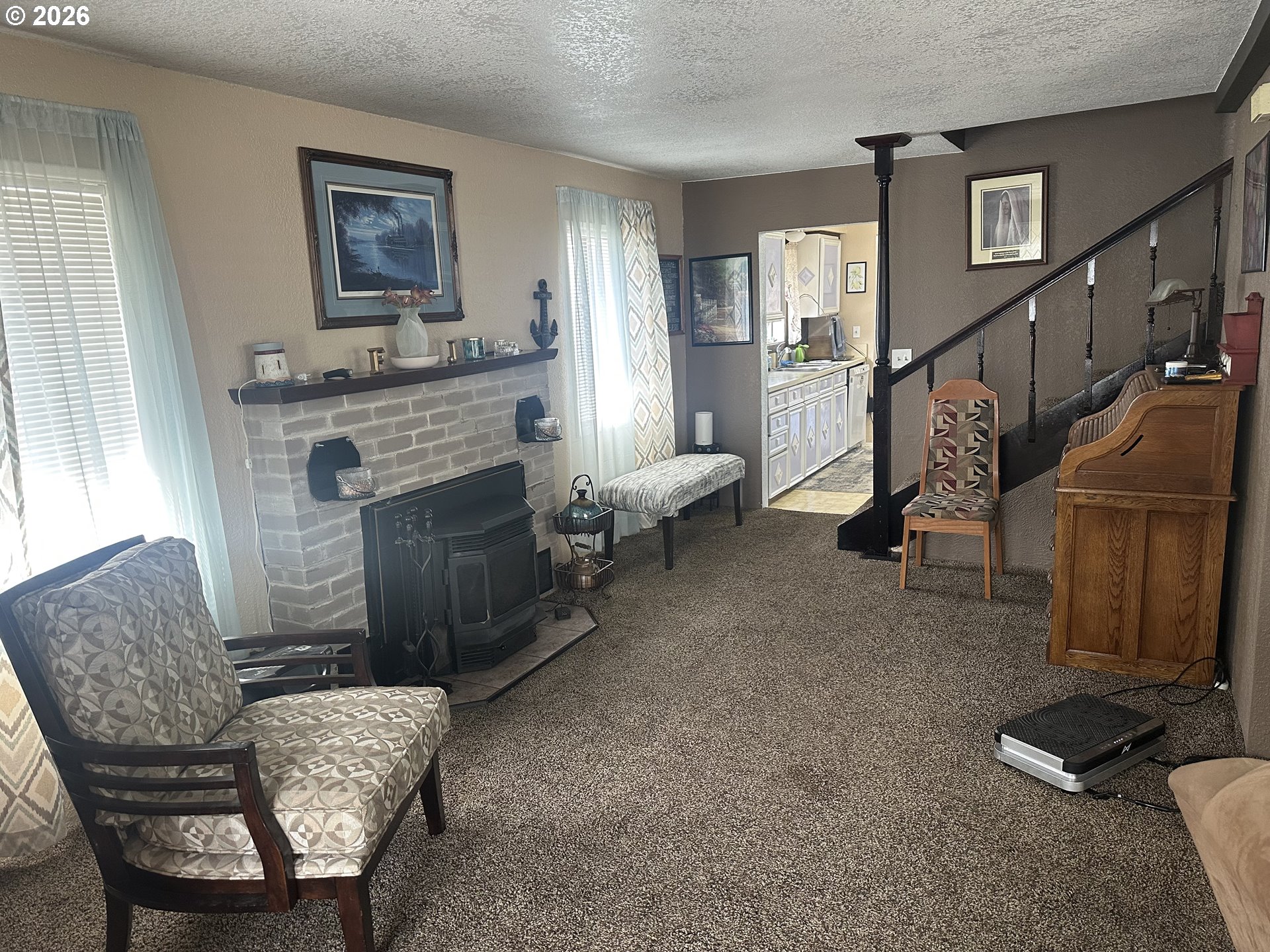 Residential in Reedsport 3