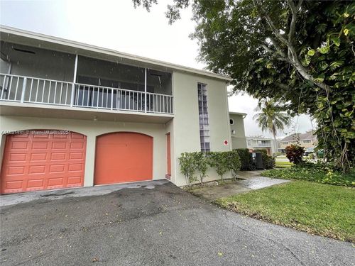 apt-7-5880 Nw 57th Ave, Tamarac, FL, 33319-2440 | Card Image