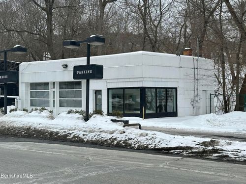 123 Main St, Great Barrington, MA, 01230-1307 | Card Image