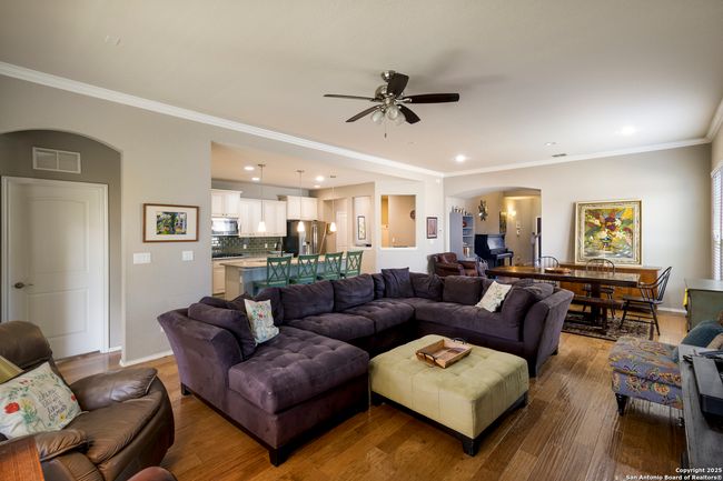 10858 Red Sage, House other with 5 bedrooms, 4 bathrooms and null parking in Helotes TX | Image 12
